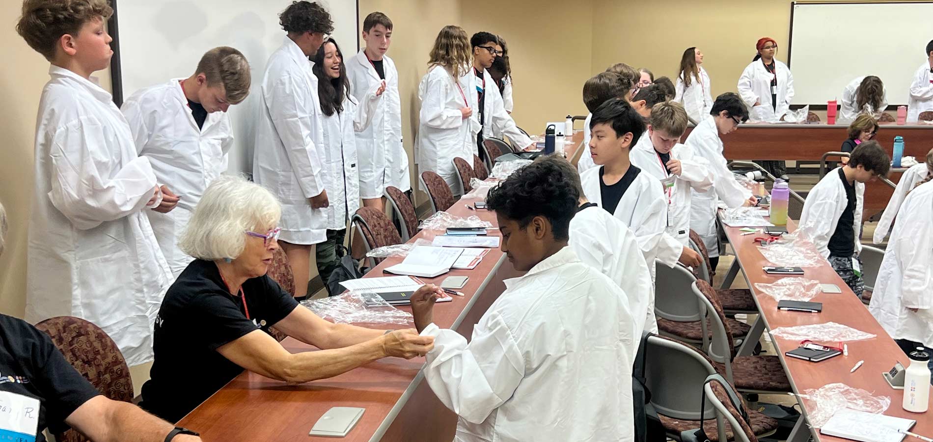 Each year, Dr. Michael Seidner speaks to the students about his experience becoming a doctor, the White Coat Ceremony, and the students receive their white coats.